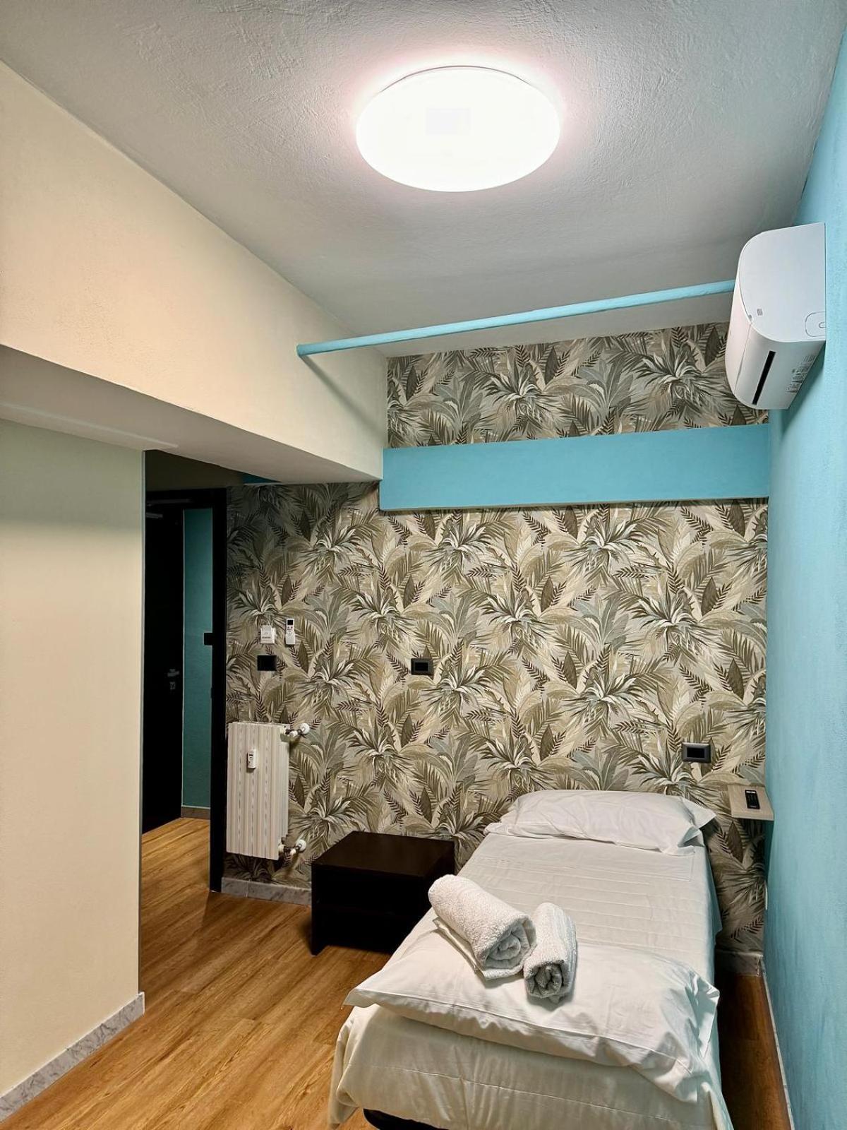 Mini Hotel 2*